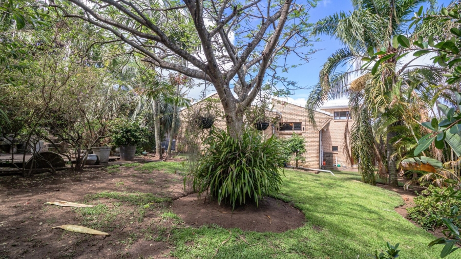 4 Bedroom Property for Sale in Blue Bend Eastern Cape